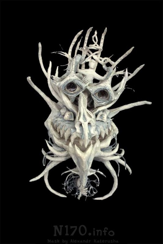 Медитация на драконе - маска Александра Катеруши (www.fisionomicus.com)