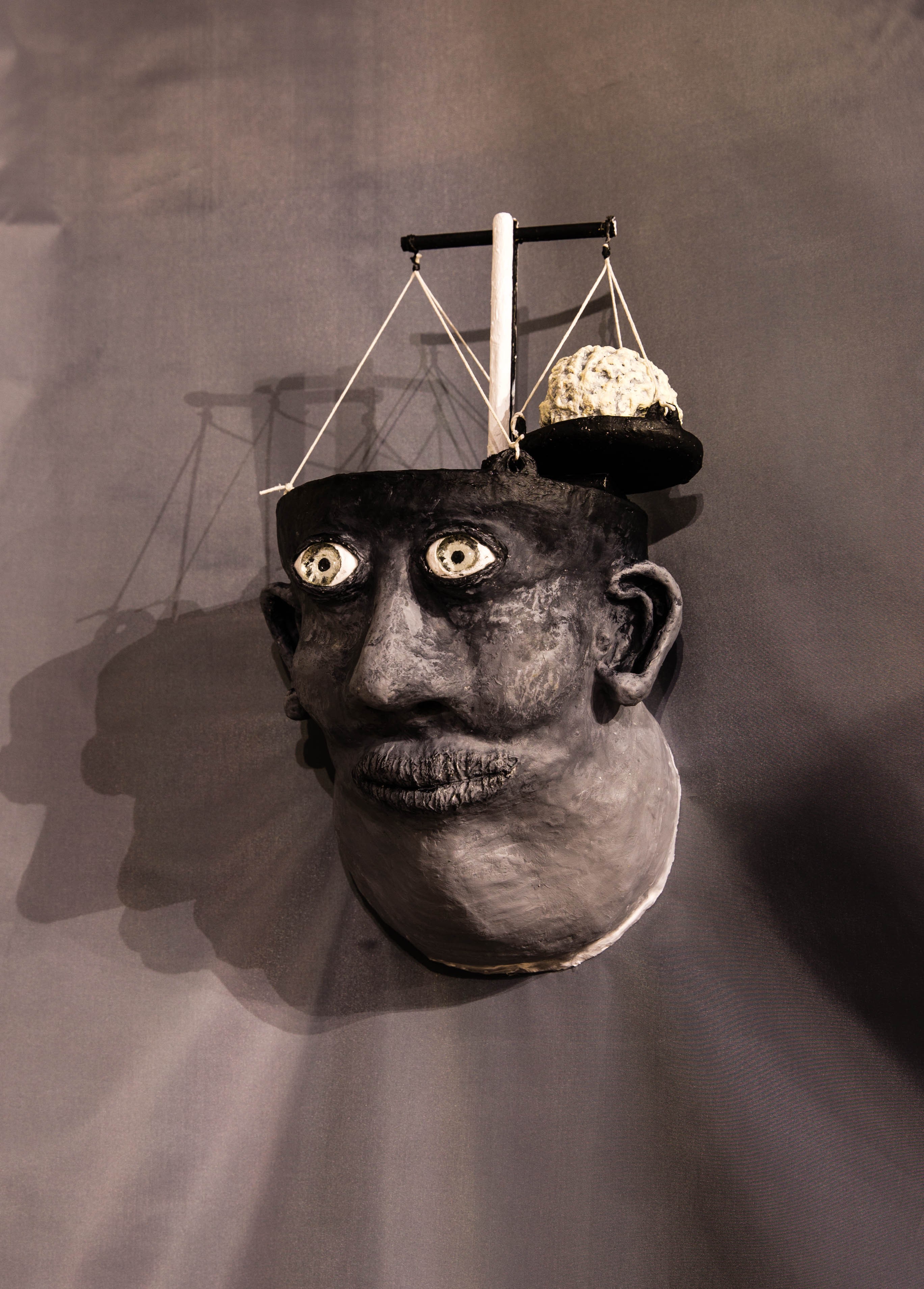 Весы - маска Александра Катеруши (www.fisionomicus.com)