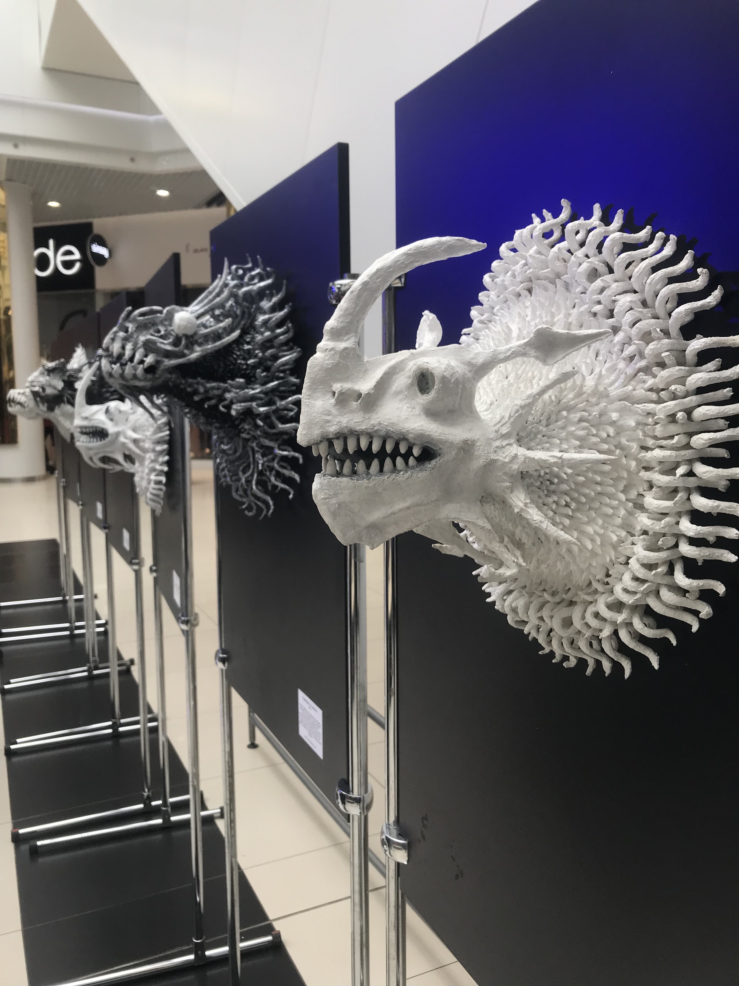 Единорог, залитый светом - маска Александра Катеруши (www.fisionomicus.com)